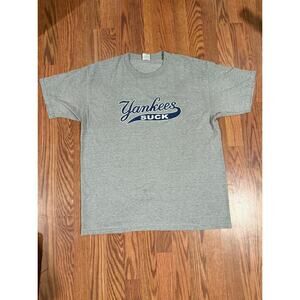 Yankees suck size XL